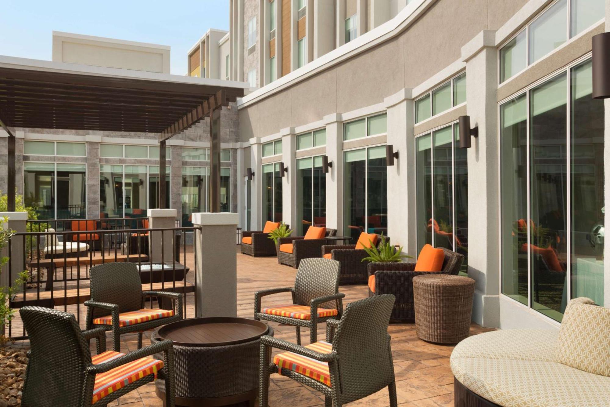 Hilton Garden Inn Houston-Baytown Eksteriør billede