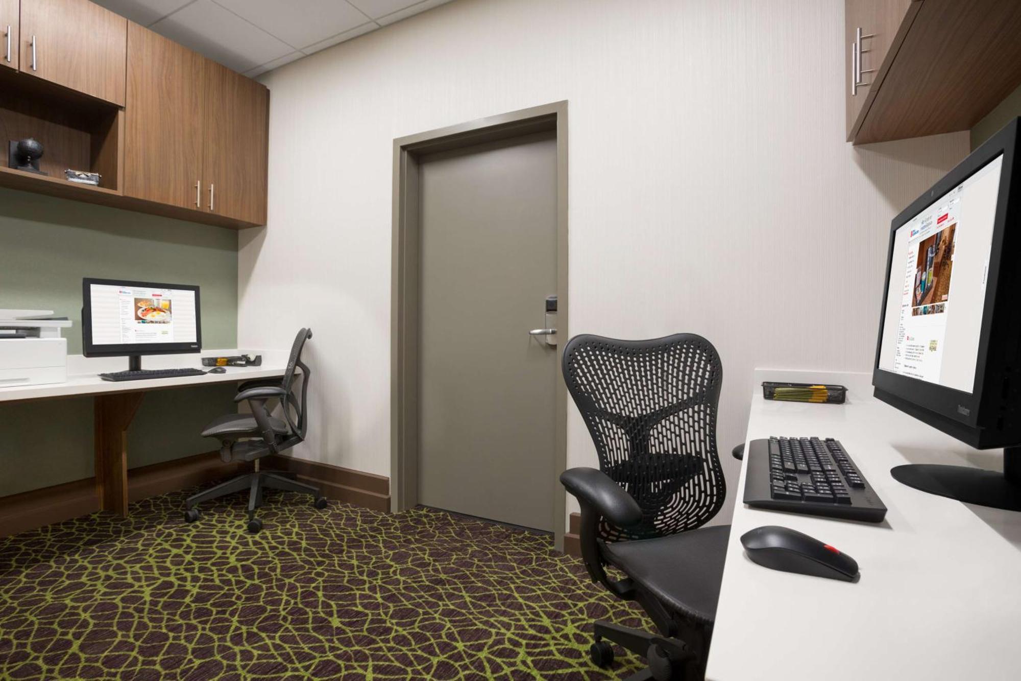 Hilton Garden Inn Houston-Baytown Eksteriør billede