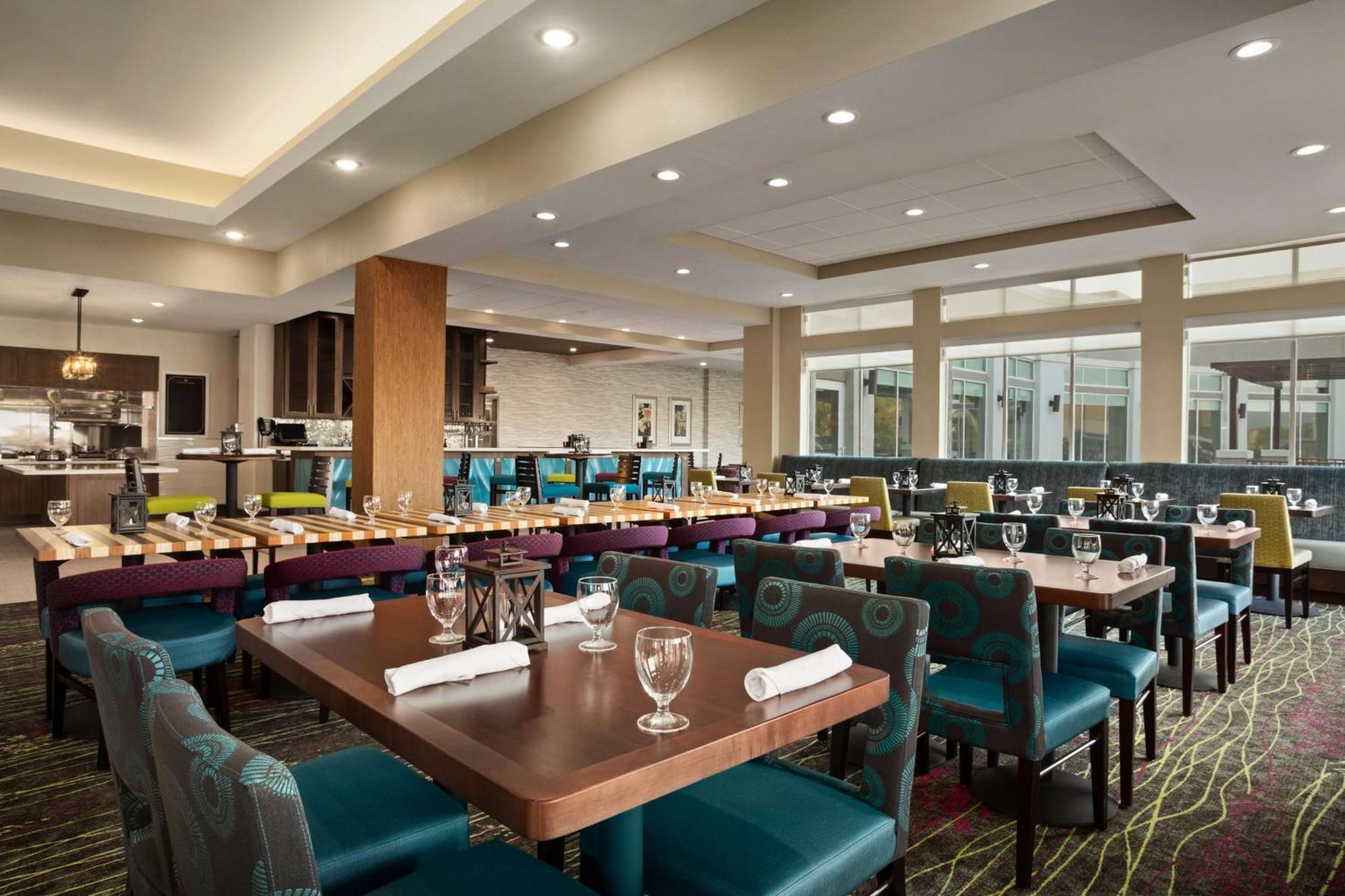 Hilton Garden Inn Houston-Baytown Eksteriør billede